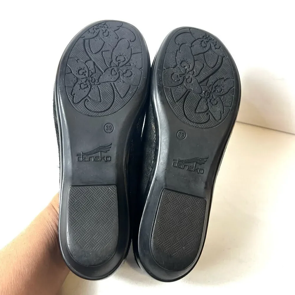 Dansko Women's EU 39 US 8.5 Black Gold Leather Flat Comfort Casual Slip On Shoes